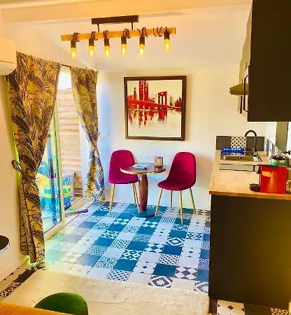 アパート Astoria Maison D Hotes Studio Vue Mer Avec Piscine *